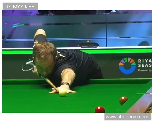 武汉足球队在大师赛中的实力展现与战术分析解析 武汉足球队在大师赛中的实力展现与战术分析解析