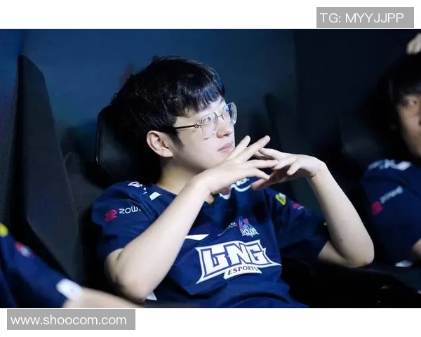 CSGO热议LNG战队技术争议引发玩家热烈讨论与反思